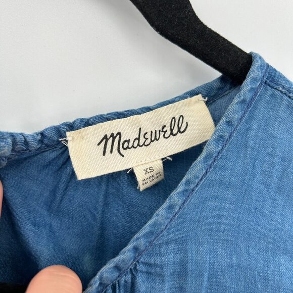 MADEWELL Blue Chambray Lightweight Riverback Button Back Sleeveless Blouse XS - Picture 6 of 7